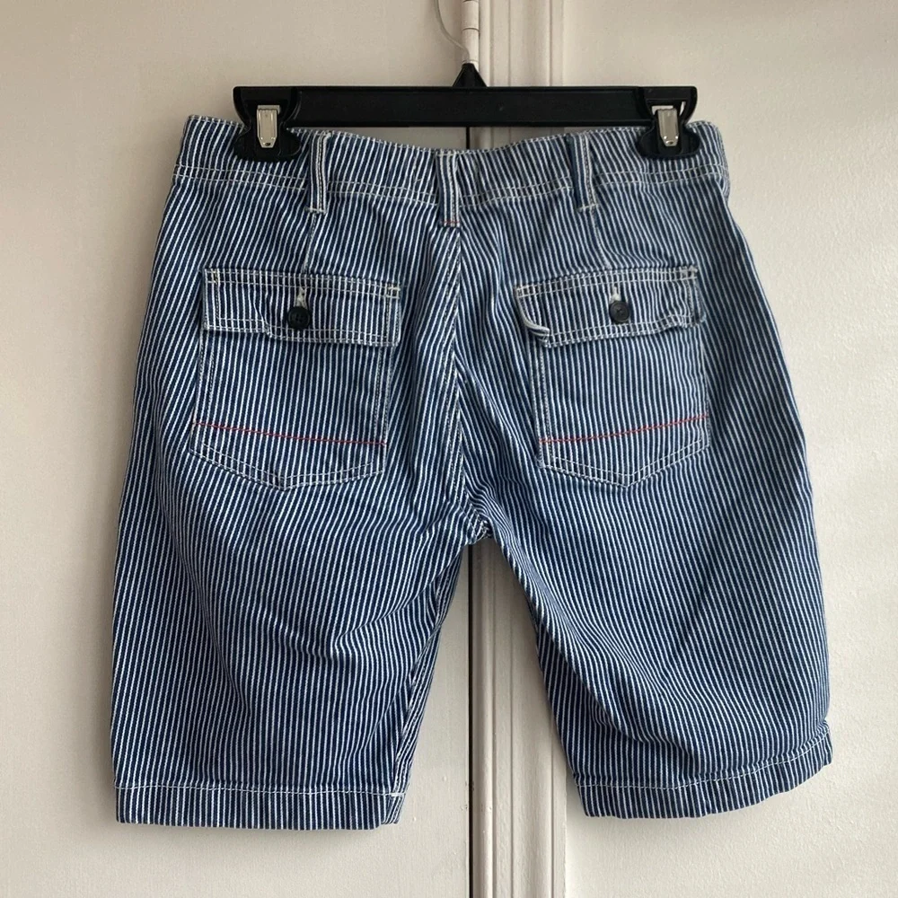 Boden Engineer Blue and white Stripe Shorts size 12